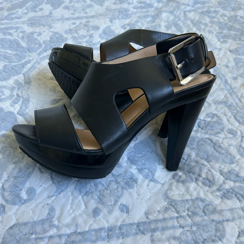 Michael Kors black leather heels 7.5